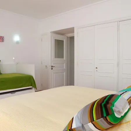 Romantic Apt Sea View Cascais Bay Кашкайш