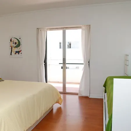 Romantic Apt Sea View Cascais Bay Апартаменты *